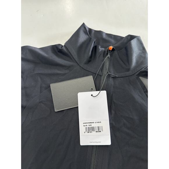 Soar Running Windbreaker Ultra Jacket in Black Size XS Women's - Picture 5 of 5